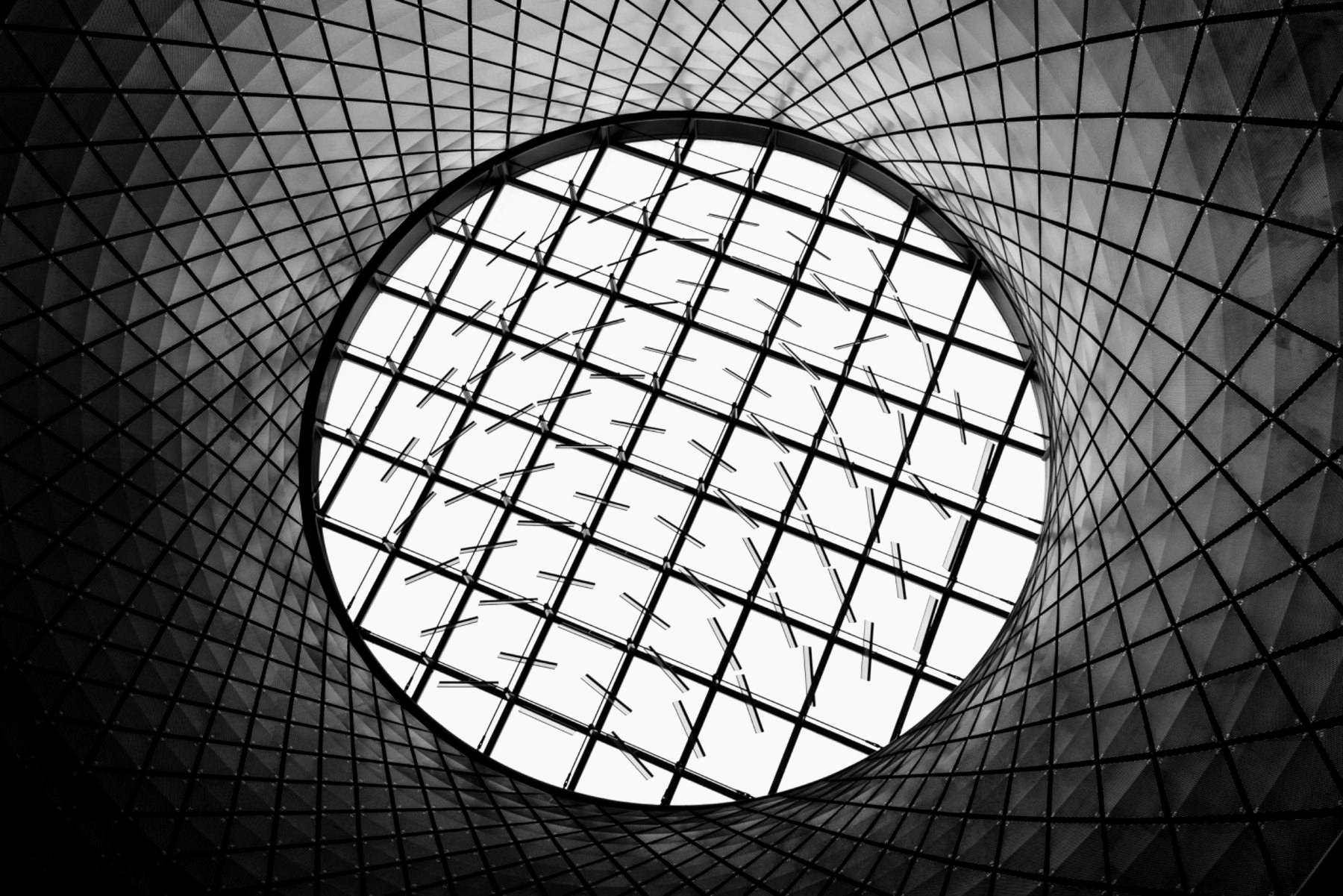 Radial glass roof structure